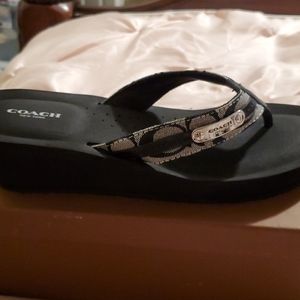 Coach Thong Sandals Slightly worn
